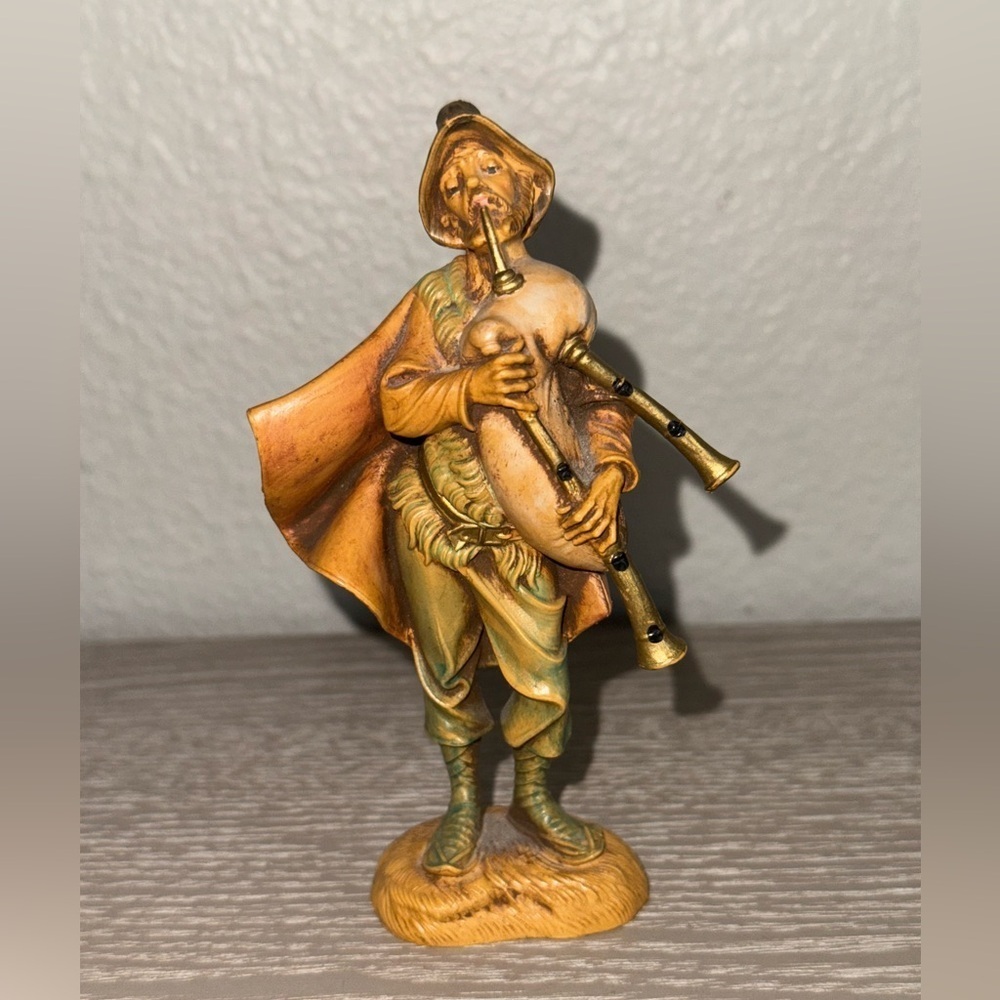 Fontanini Josiah 1983 Figure #103 Bagpiper Nativity Figurine Italy Depose